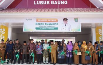 Apical dan Pemkot Dumai Resmikan SDN 001 Lubuk Gaung