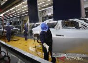 China perketat syarat insentif, mulai 2026 PHEV harus tempuh 100 km